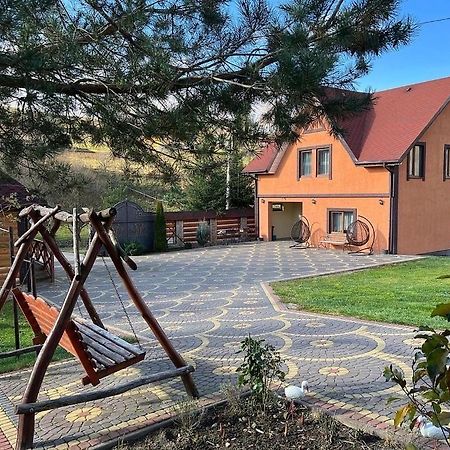 U Troh Brativ Villa Plave Bagian luar foto